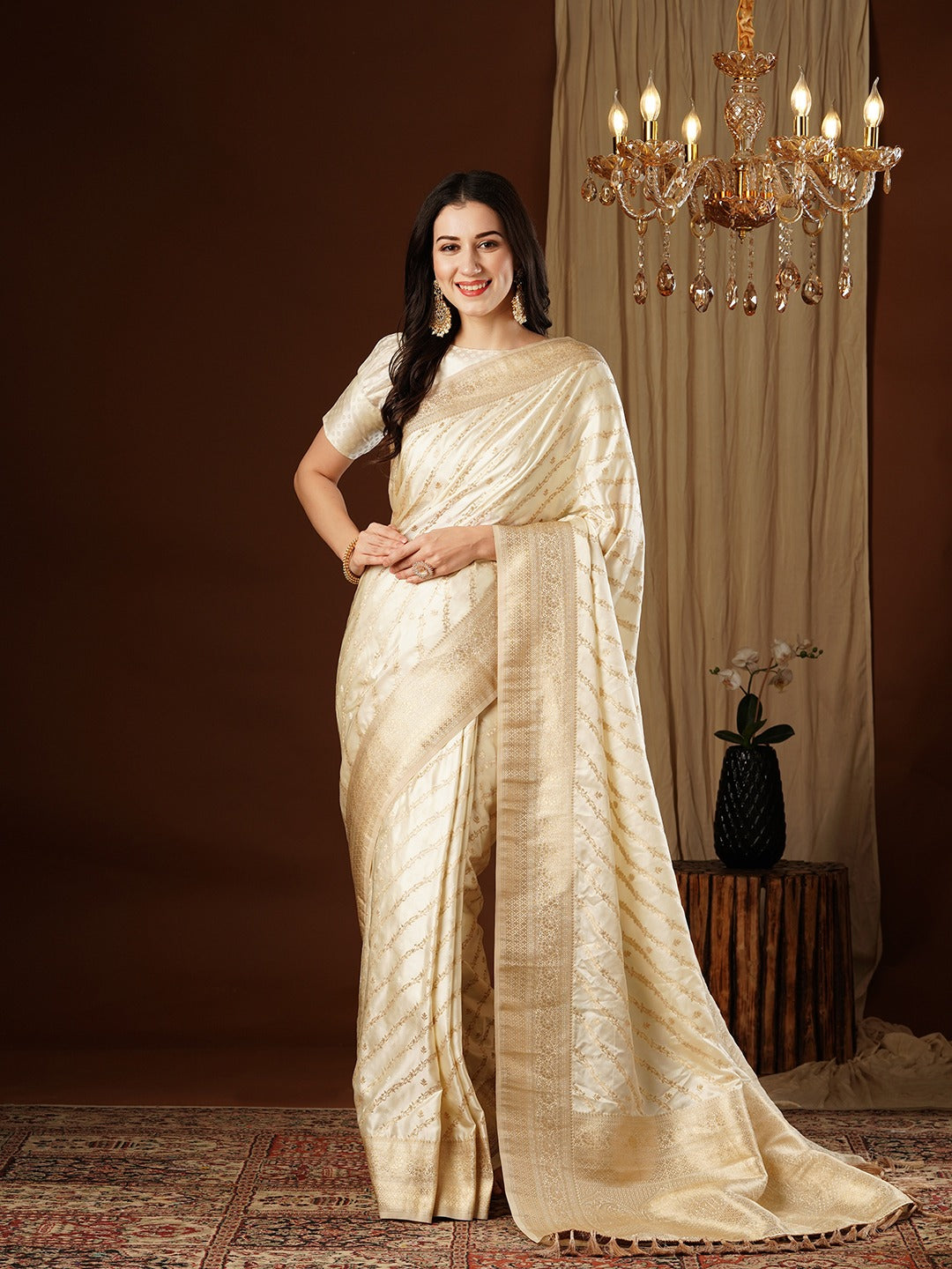 Cream White Woven Kanjivaram Silk Saree