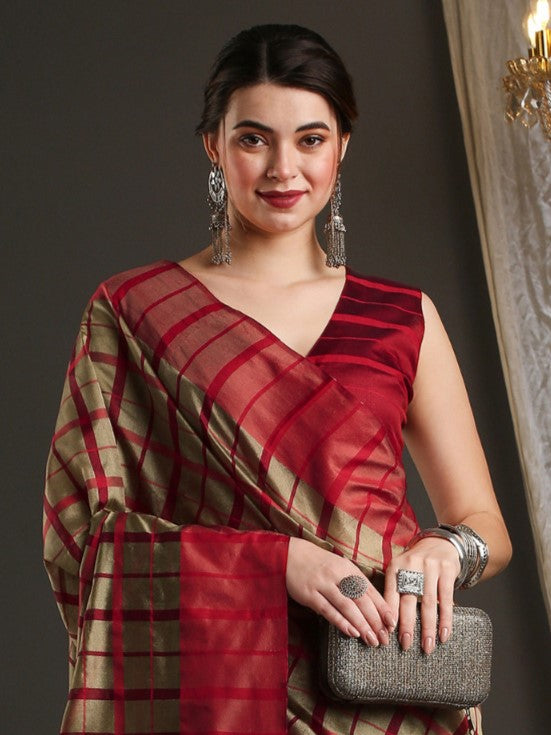 Red & Beige Tant Saree