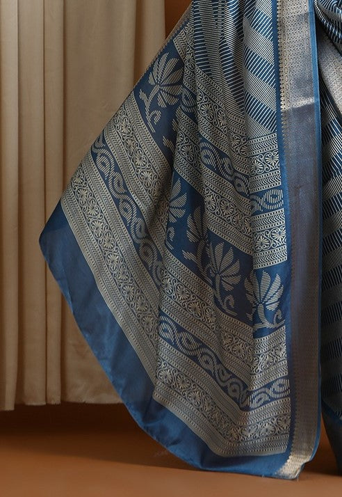 Sapphire Blue Sungudi Dola Silk Saree