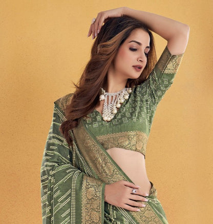 Leaf Green Printed Sungudi Dola Silk Saree