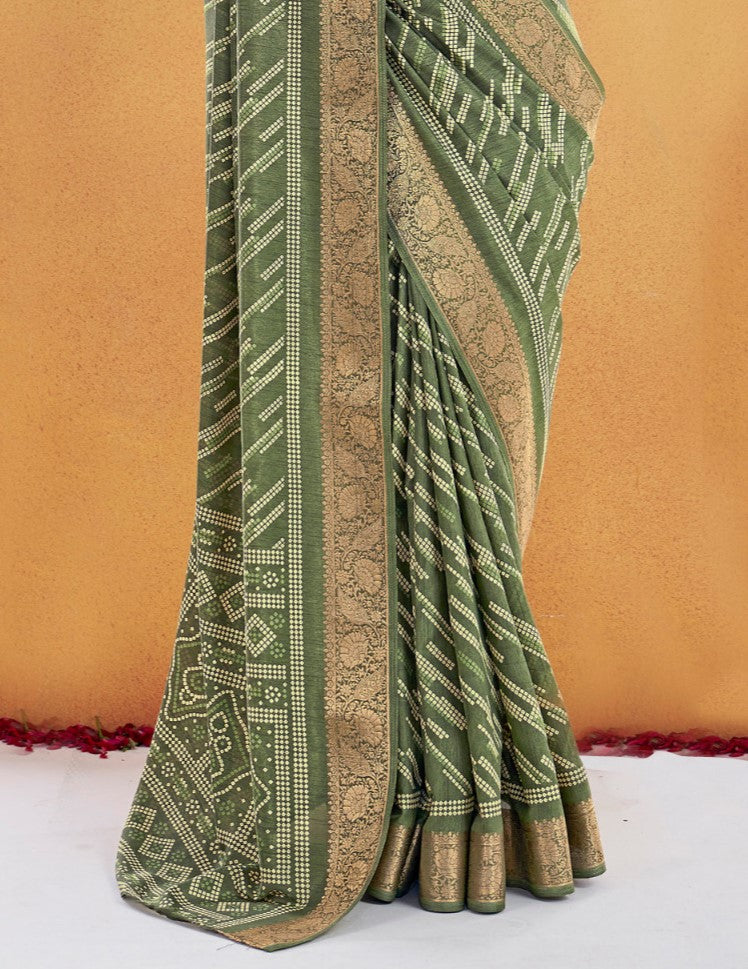 Leaf Green Printed Sungudi Dola Silk Saree