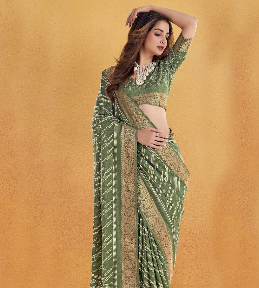 Leaf Green Printed Sungudi Dola Silk Saree