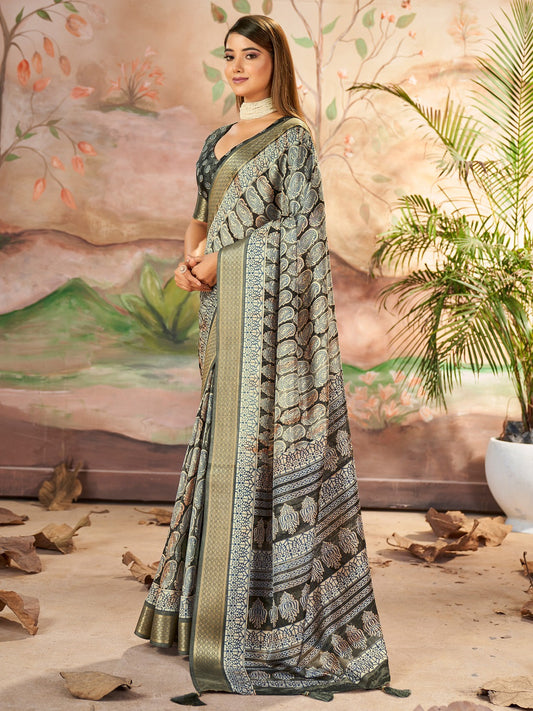 Pickle Green Sungudi Dola Silk Saree