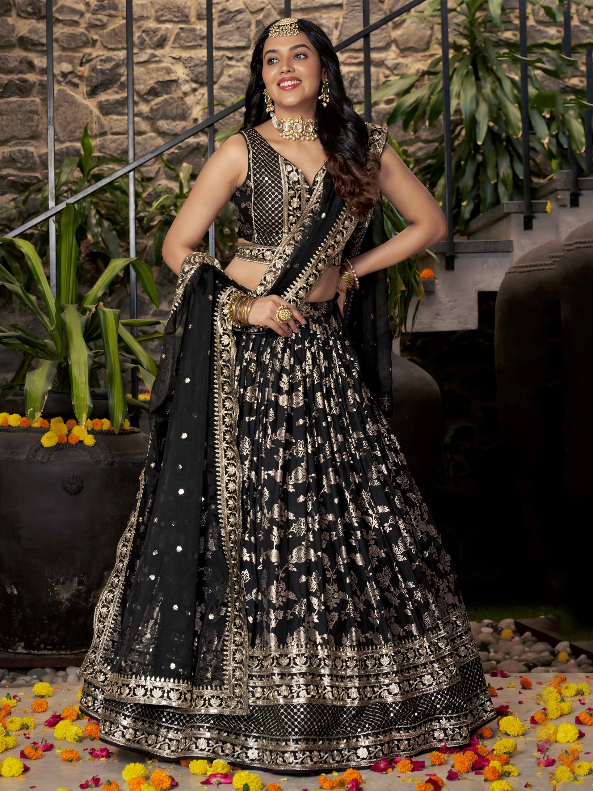 BLACK LEHENGA