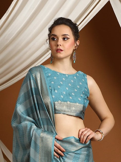 Sky Blue Sungudi Dola Silk Saree
