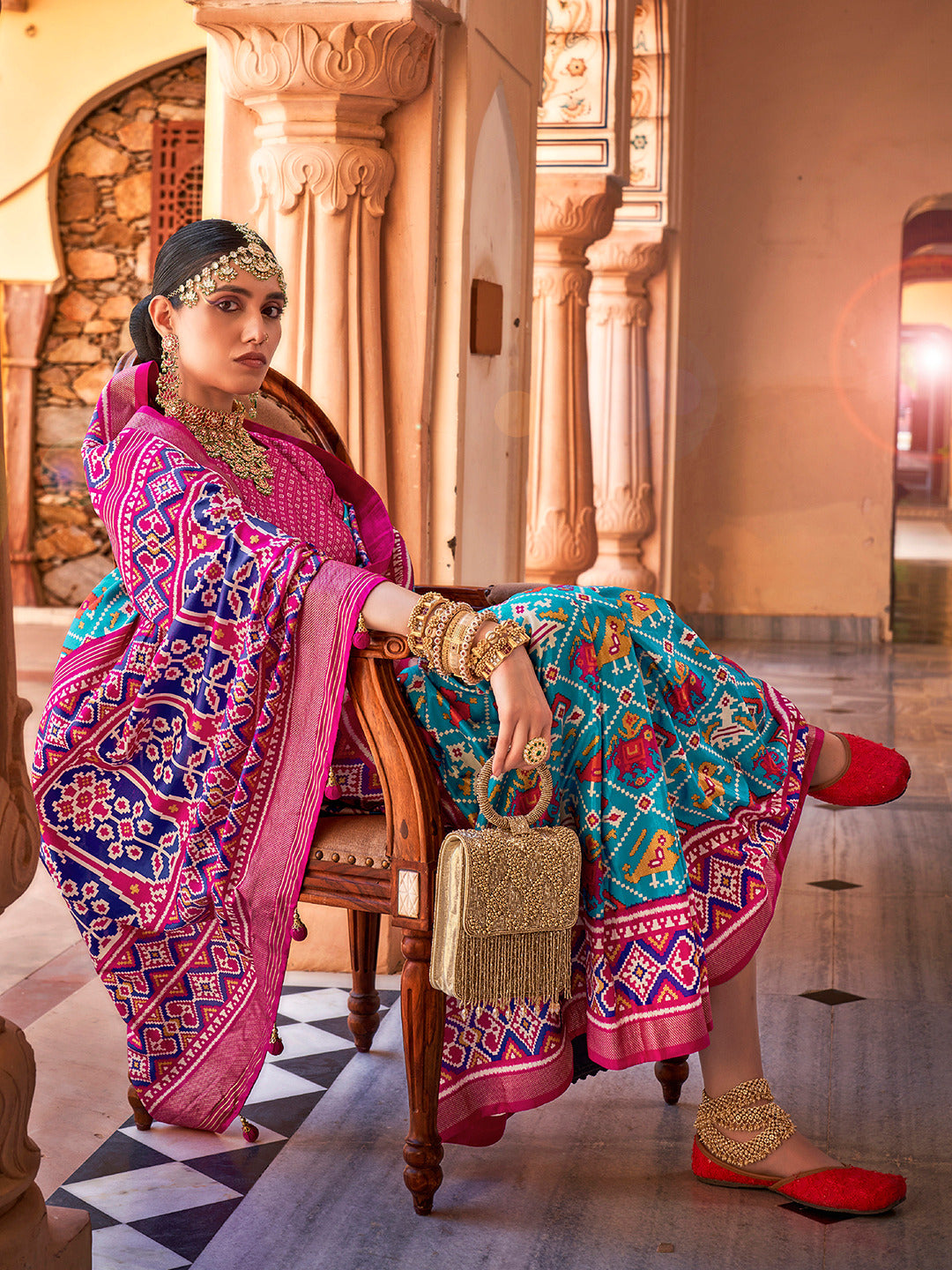Sky Blue & Pink Woven Ikat patola Saree